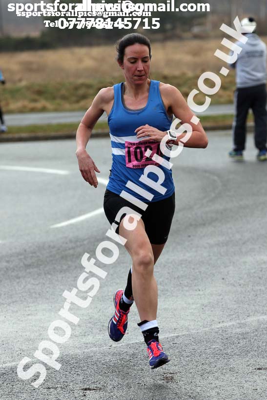 Senior womens Good Friday Elswick Harriers Relay, Newburn, Newcastle. Photo: David T. Hewitson/Sports for All Pics
